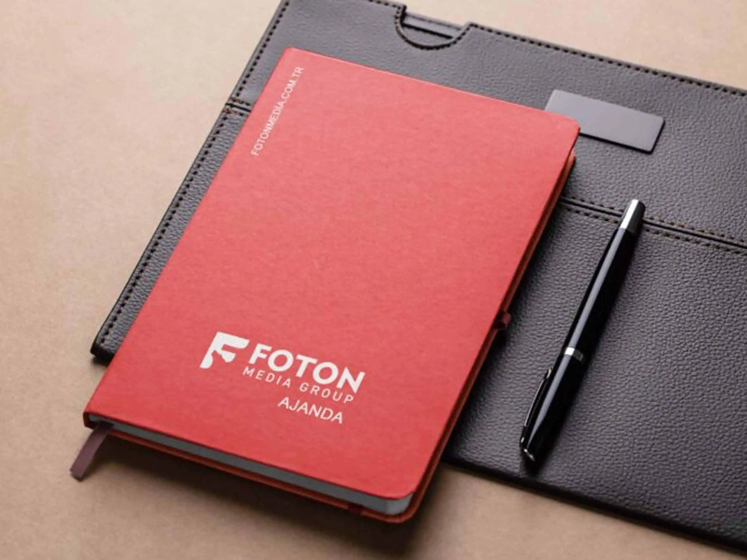 Image hover effect image